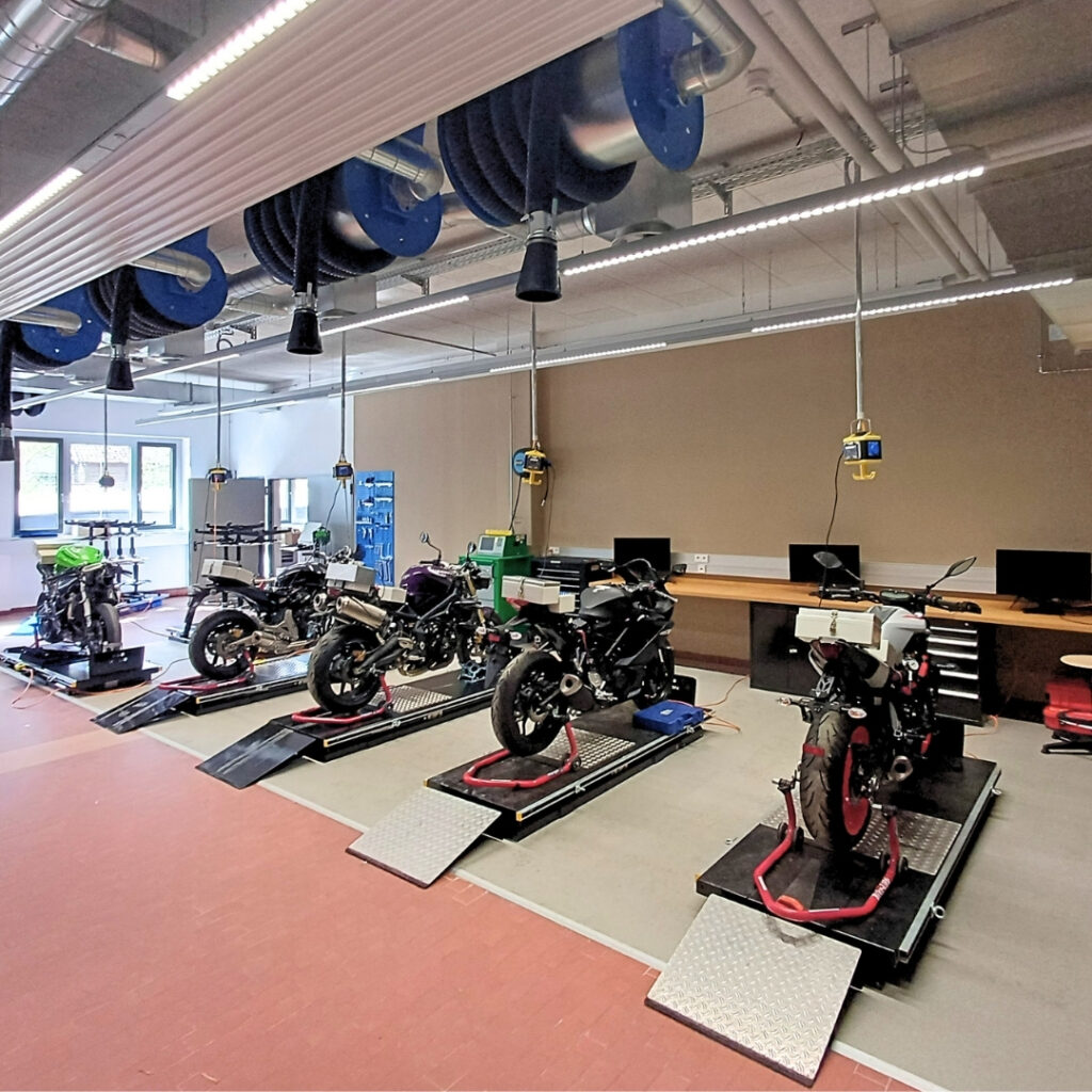 Sanierung TGA Berufsschule Straubing 4 Sanierung TGA Berufsschule Straubing 8