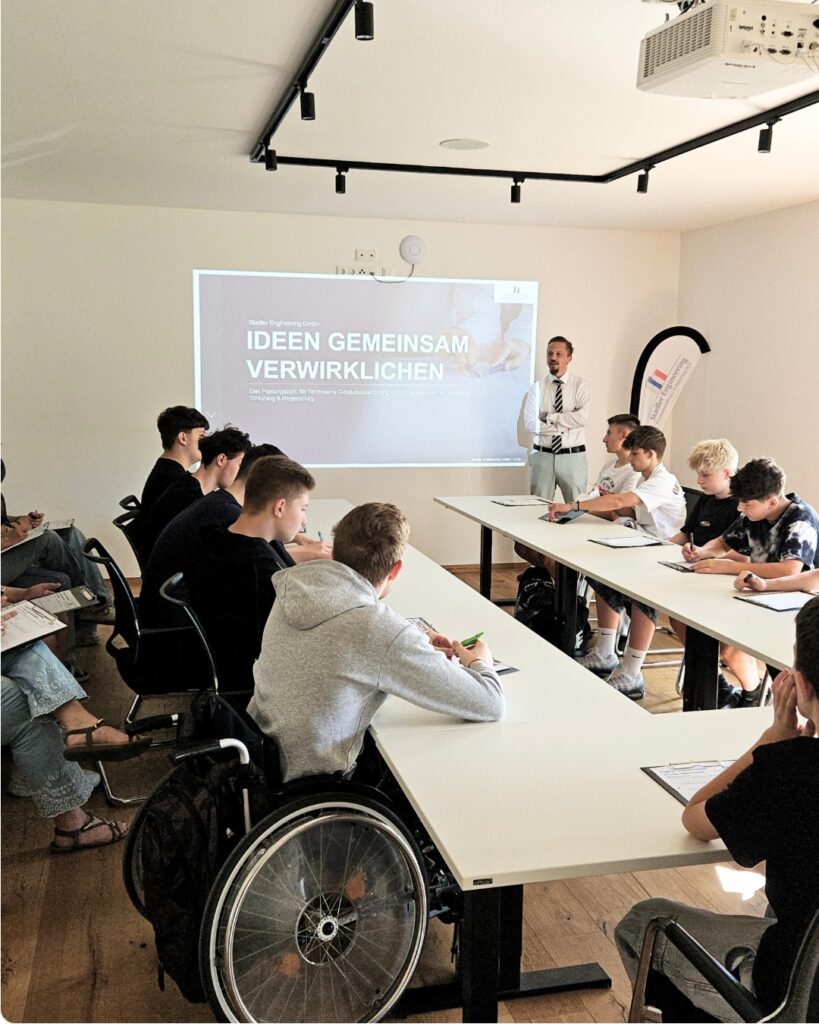Infotag mit der Mittelschule Hemau: Einblicke in spannende Berufsperspektiven 9 Infotag mit der Mittelschule Hemau 2